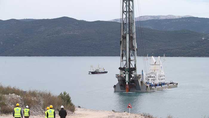 Pelješki most