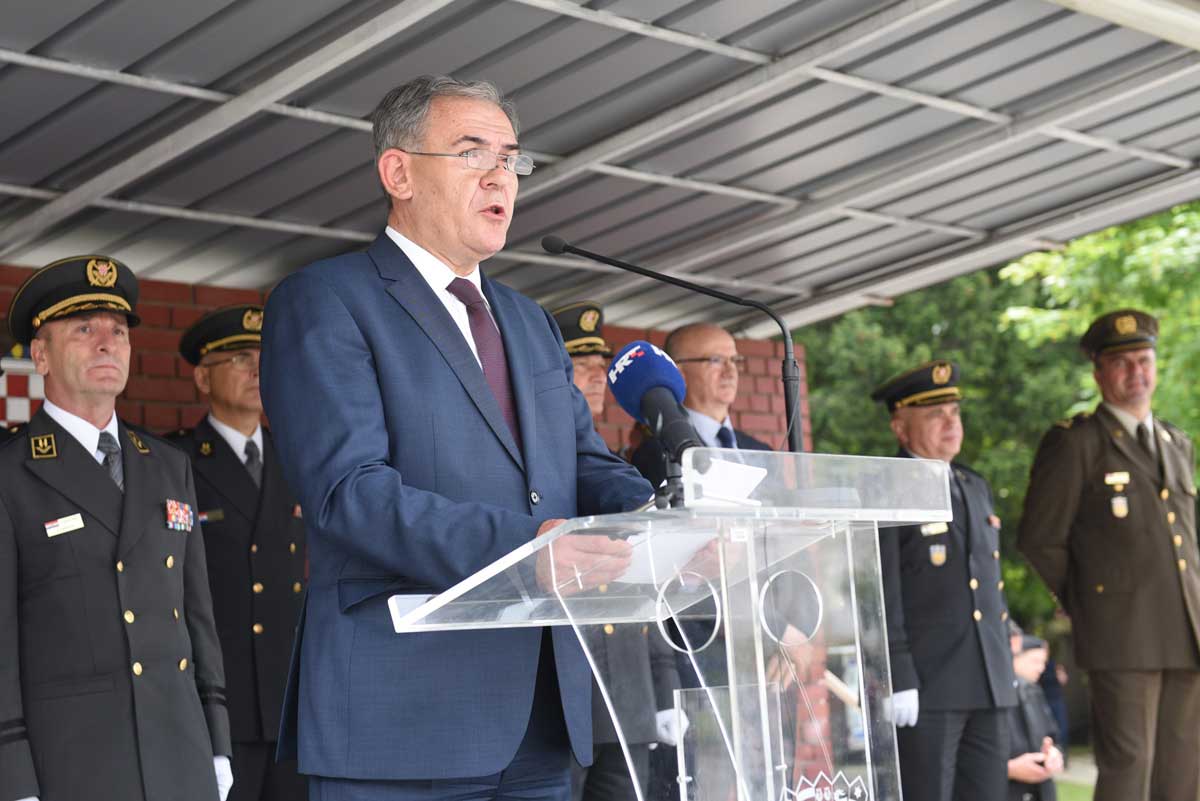 Prisega ročnika