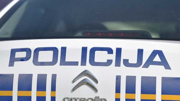 Policija