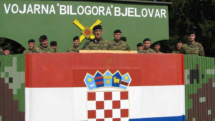 Topničk-raketna bojna