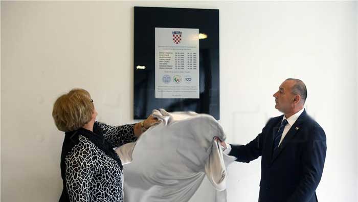 Otkrivena ploča studentima braniteljima
