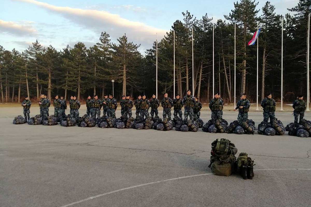 Kadeti u zimskom kampu