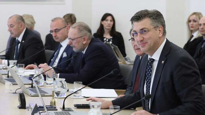 Vlada otvorila račune za donacije pogođenima potresom i zaraženima