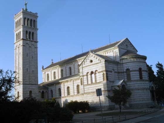 Mornarička crkva u Puli