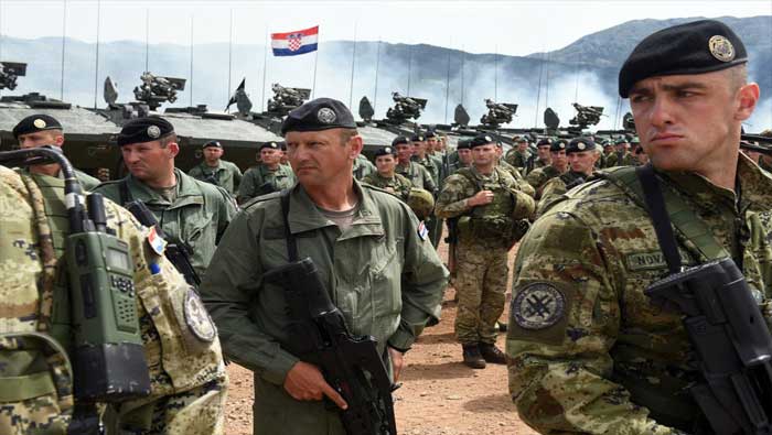 Patria 18