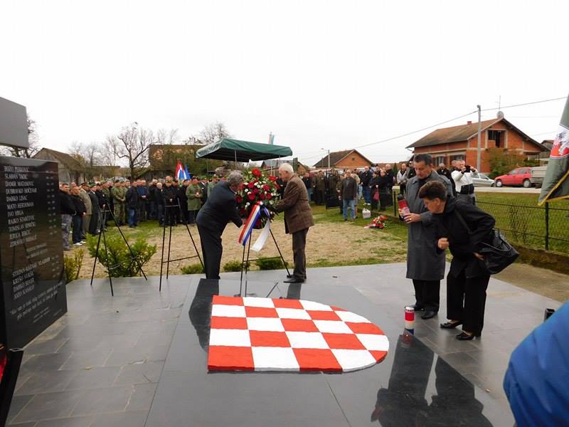 Farka&scaron;ić - CRNE MAMBE