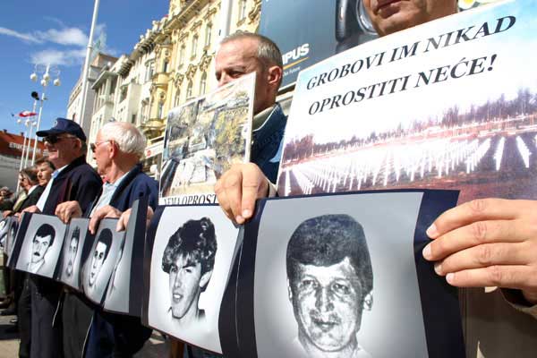 Optužnice za Vukovar i Ahmiće